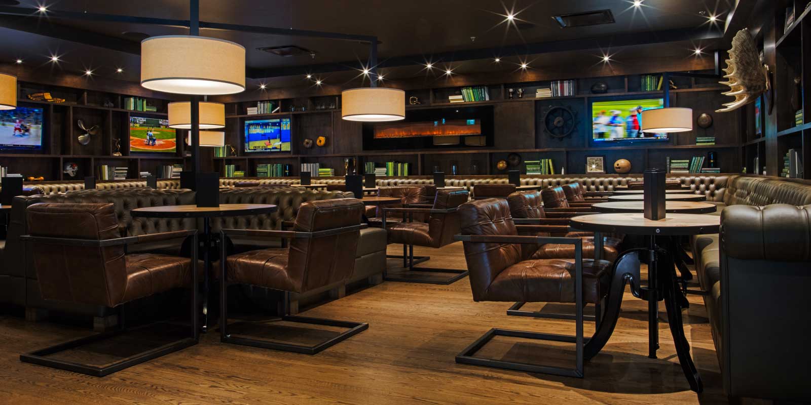 Shark Club Sports Bar & Grill - Vancouver Gallery 1